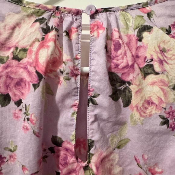 Chelsea and Violet Floral Print Balloon Sleeve Ruffle Top Size Medium - Picture 4 of 10